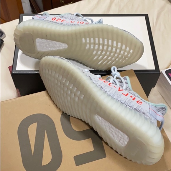 YEEZY BOOST 350 V2 BLUE TINT - Picture 3 of 7